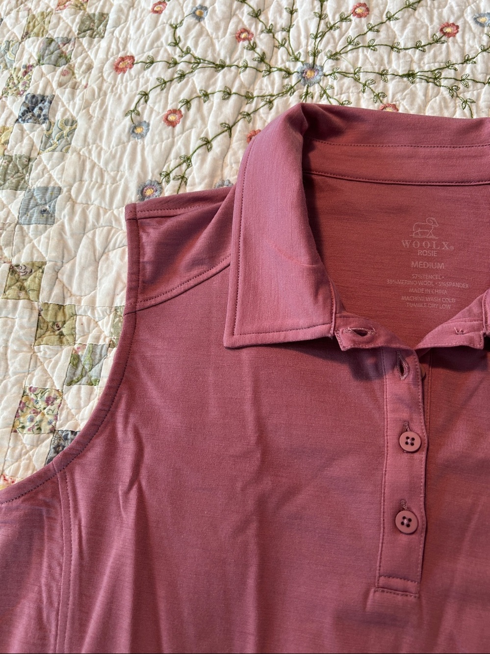 NWOT WoolX sleeveless top w collar and 3 buttons - Picture 5 of 10